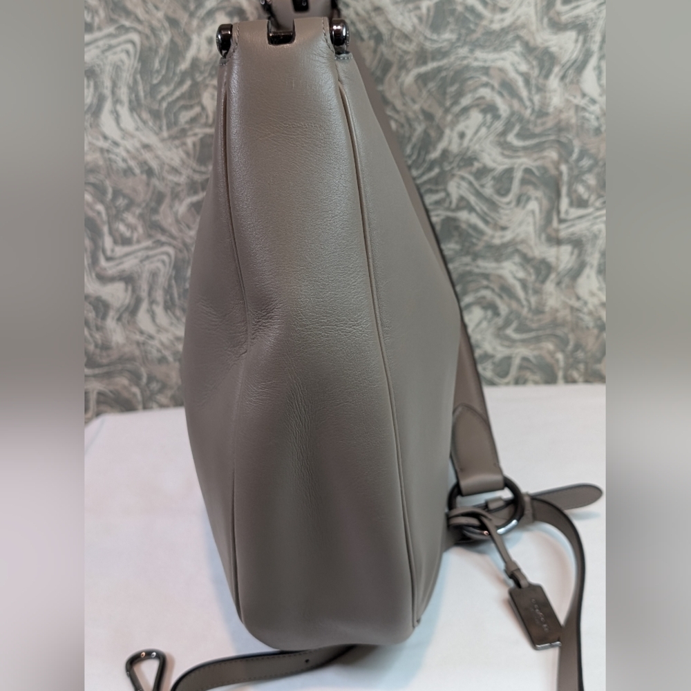 Coach Mae Nomad Hobo Shoulder Crossbody Bag *BROKEN STRAP* - Picture 7 of 16